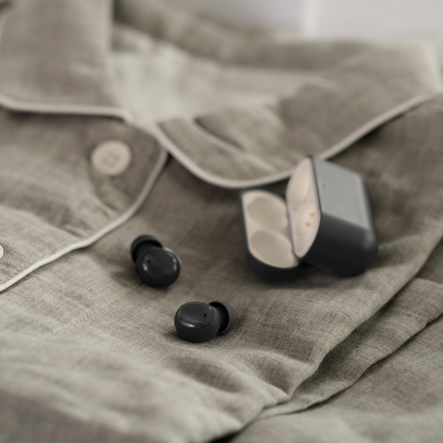 Final Audio ZE500 for ASMR - słuchawki bezprzewodowe do dźwięków asmr - obrazek 2