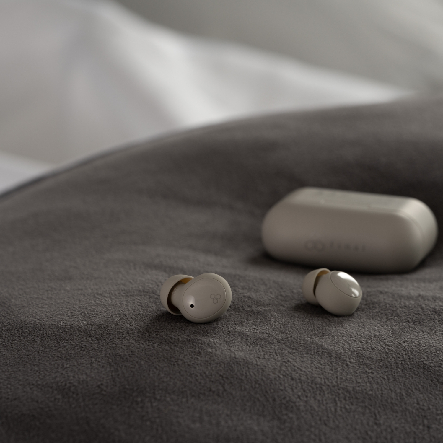 Final Audio ZE500 for ASMR - słuchawki bezprzewodowe do dźwięków asmr - obrazek 3